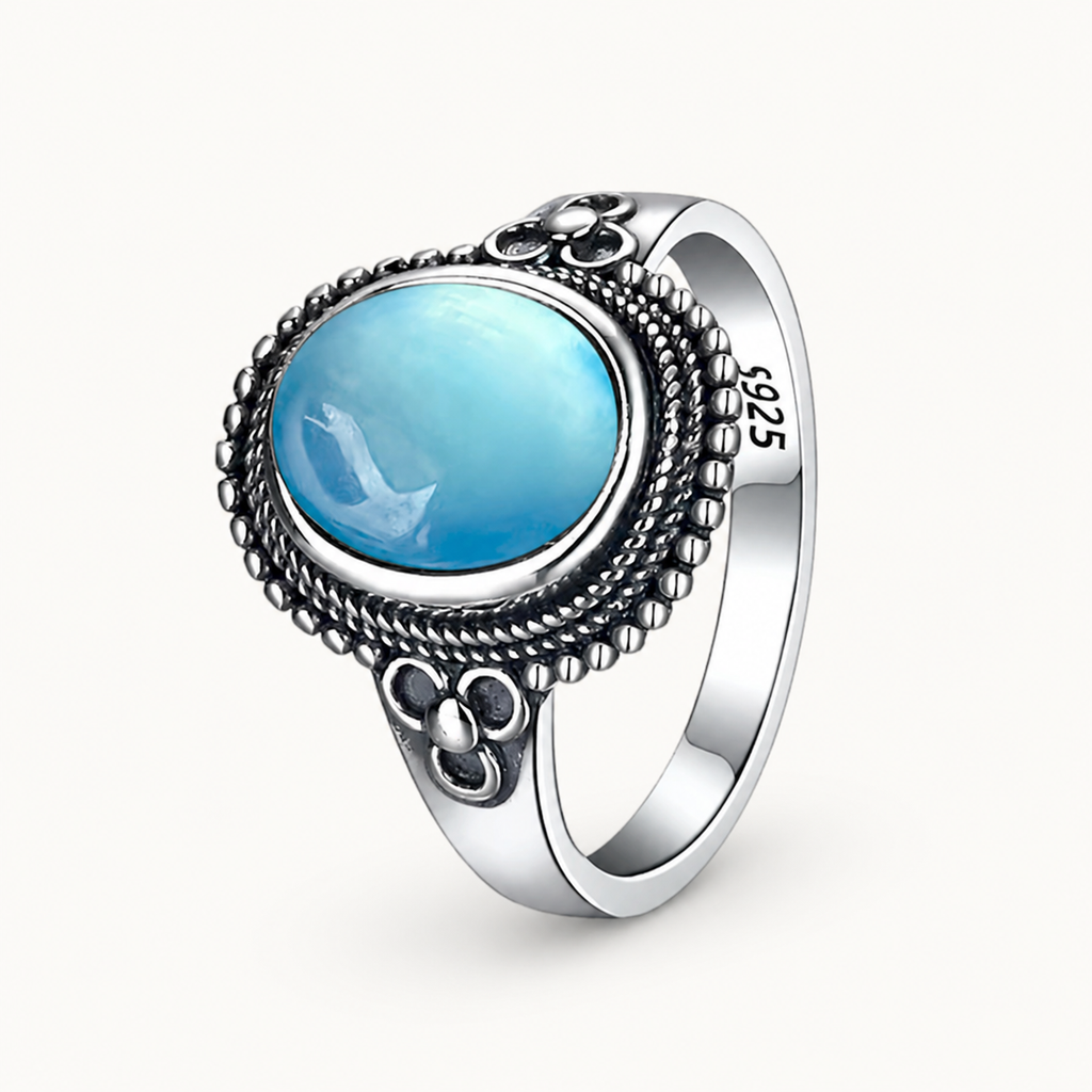 Aquamarin Ring aus 925er Silber mit Kleeblatt Details