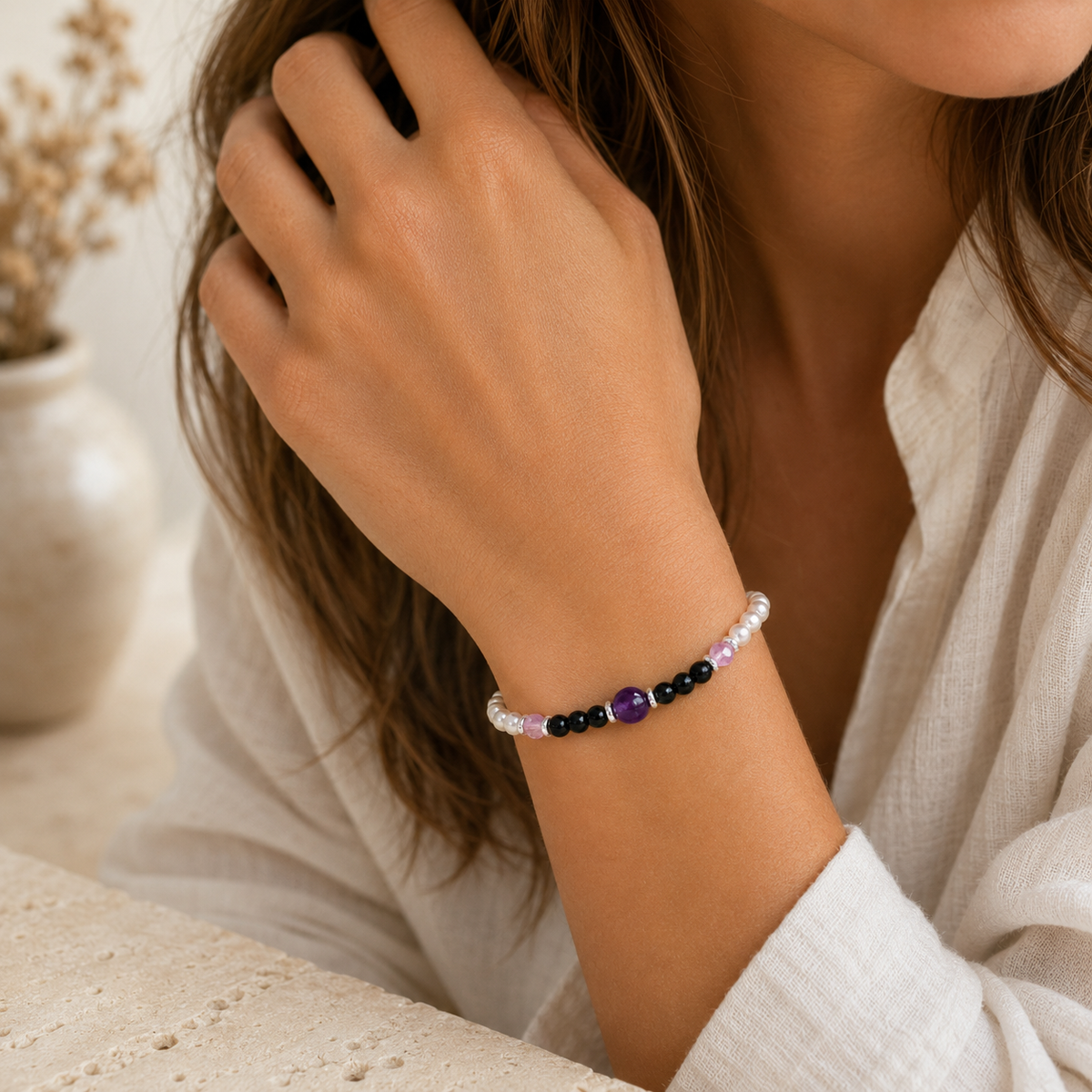 Amethyst Muschelperlenarmband mit schwarzem Achat
