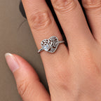 Offener Mondstein Ring aus 925er Silber mit Herz-Lebensbaum-Motiv