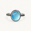 Aquamarin Ring aus 925er Silber mit ovalem Cabochon