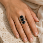 Dreifacher Onyx Ring aus 925er Silber mit drei ovalen Cabochons