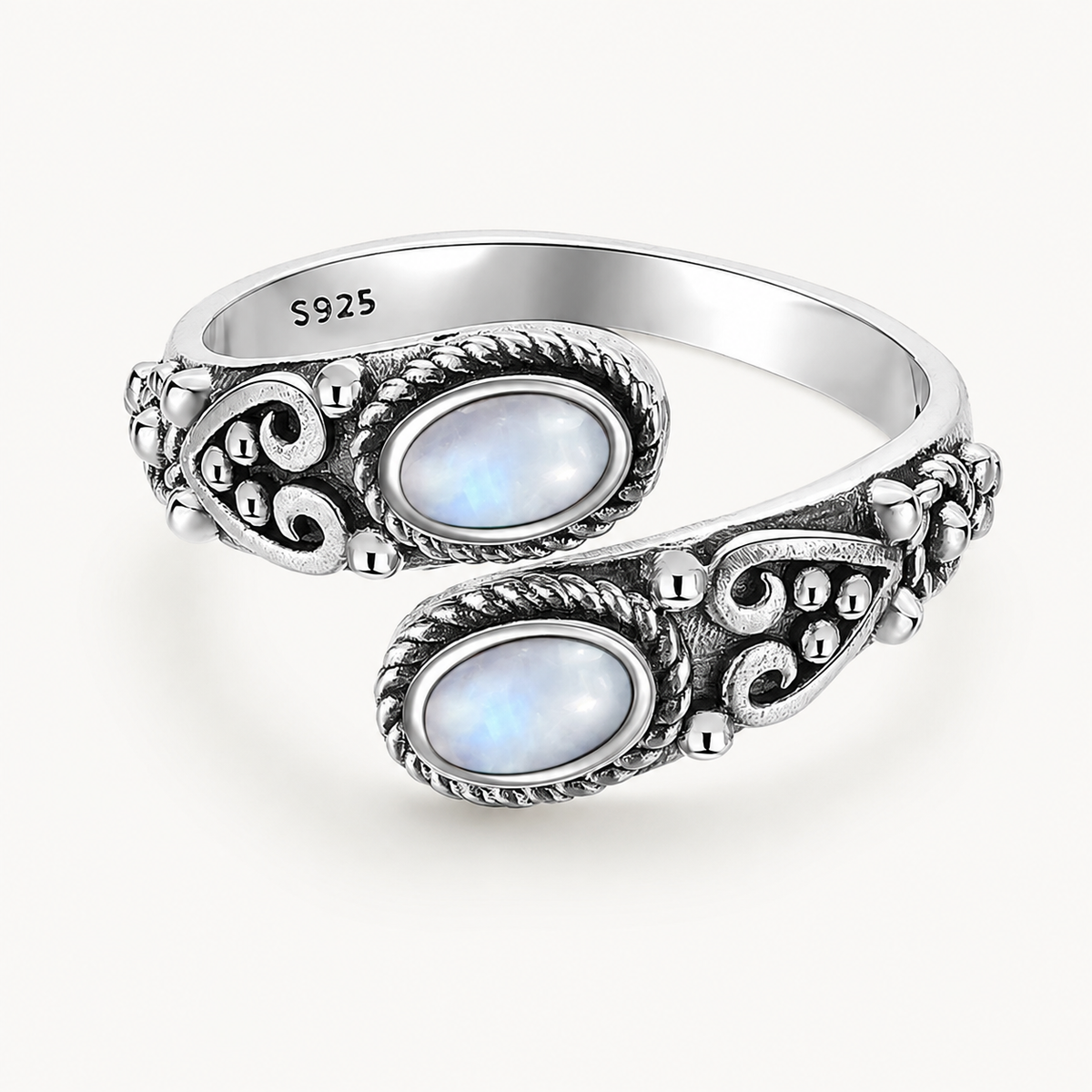 Offener Mondstein Ring mit zwei ovalen Steinen