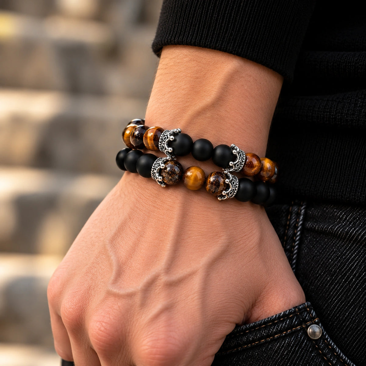 Tigerauge und Onyx Armbänder Set mit verzierten Metallperlen
