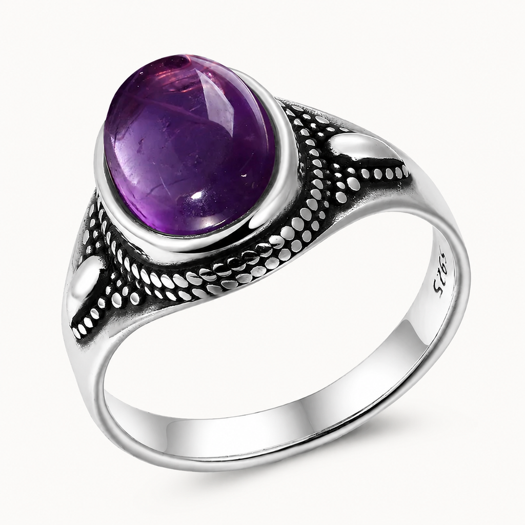 Amethyst Ring aus 925er Silber mit geschwungenem Punktdekor