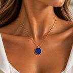 Lapislazuli Kette mit großem rundem Anhänger in Gold