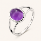 Schlichter Amethyst Ring aus 925er Silber mit geteilter Ringschiene