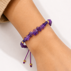Verstellbares Amethyst Splitterarmband mit Makrameeverschluss