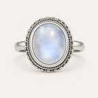 Ovaler Mondstein Ring mit Kordelrand