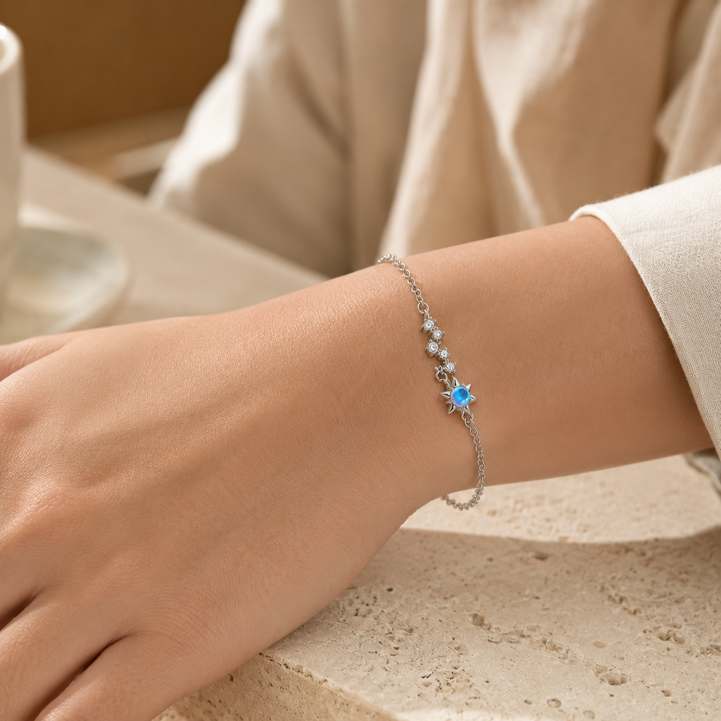 Mondstein Armband mit Sonne und Sternen