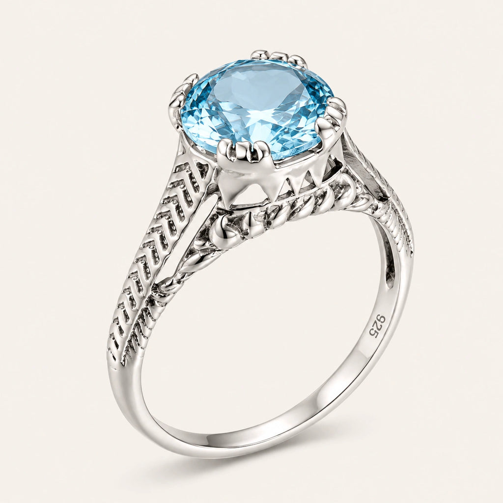 Vintage Aquamarin Ring mit ovalem Stein und Zackenfassung