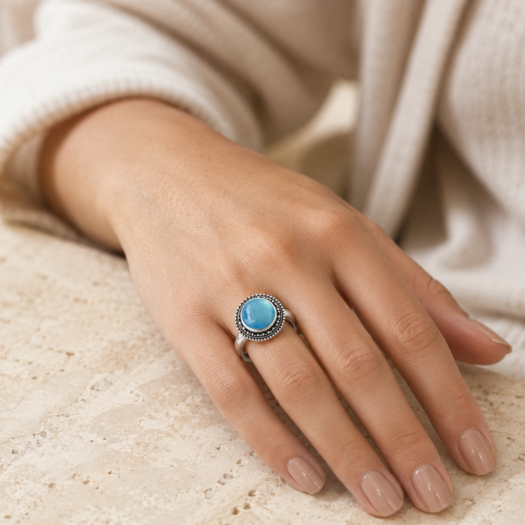 Aquamarin Ring aus 925er Silber mit Perlkranz