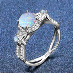 Opal Ring aus 925er Silber mit floralem Steinbesatz