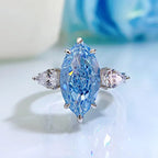 Ring Aquamarin Silber aus 925er Silber mit großem Navette-Stein und Seitensteinen