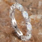 Opal Ring mit ovalen Steinen in Silberoptik