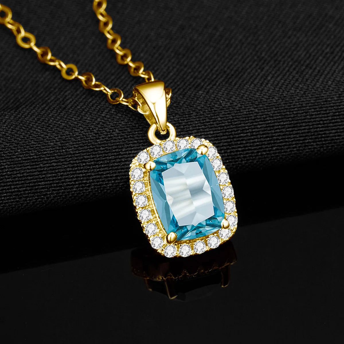 Aquamarin Halskette aus 14K Gold mit rechteckigem Stein und Ziersteinen