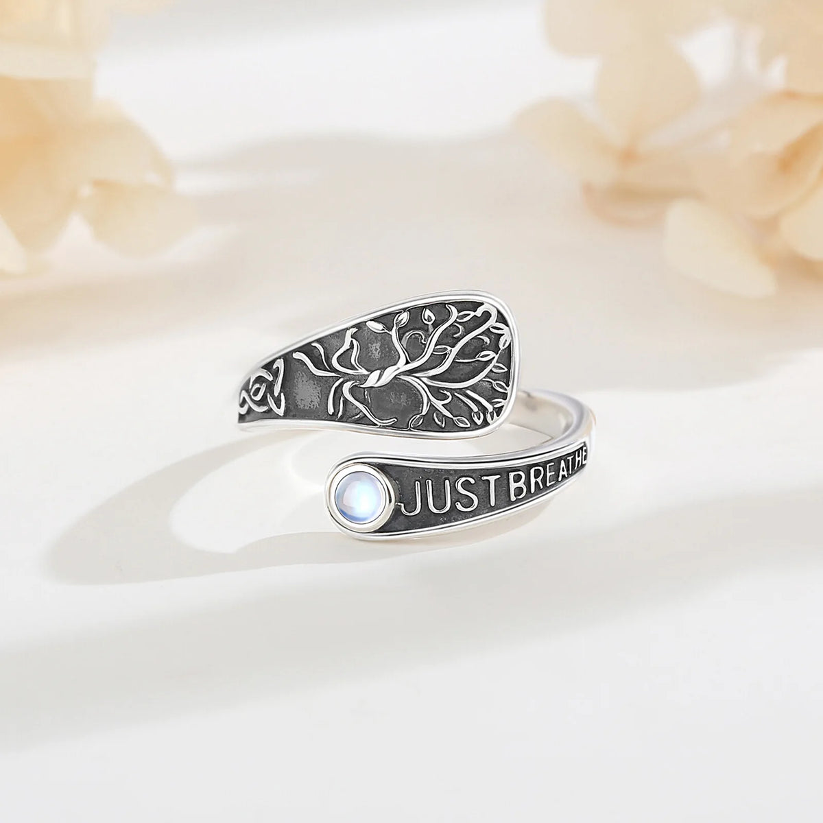 Mondstein Ring aus 925er Silber mit Baummotiv und Schriftzug