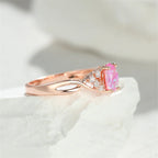 Rosa Opal-Ring aus Roségold mit ovalem Stein