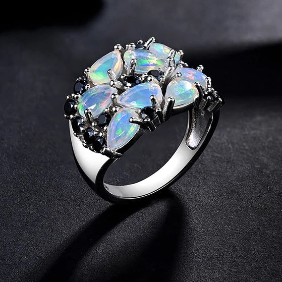 Opal Ring aus 925er Silber mit Spinell und Tropfensteinen
