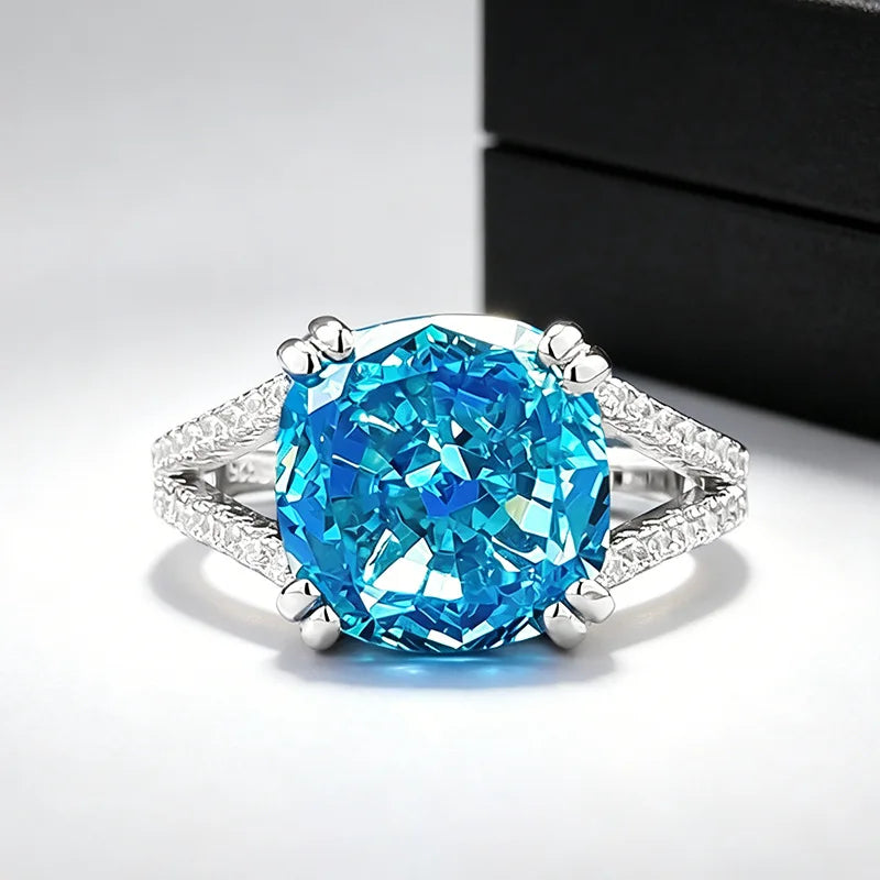 Aquamarin Ring Silber aus 925er Silber mit großem quadratischem Stein und geteilter Ringschiene