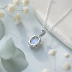 Mondstein Kette aus 925er Silber mit ovalem Steinanhänger