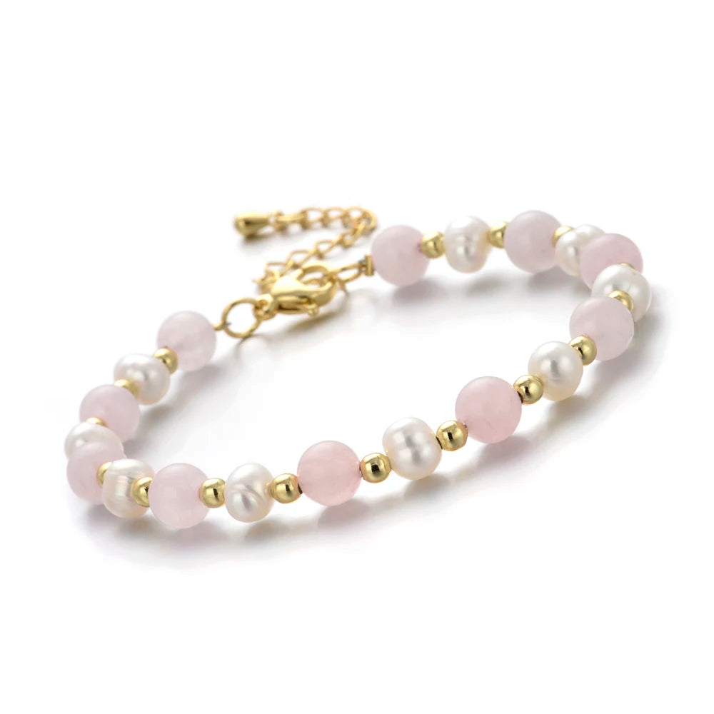 Rosenquarz Armband mit weißen Perlen