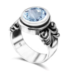 Breiter Aquamarin Ring mit ovalem Stein und Ornamentschultern