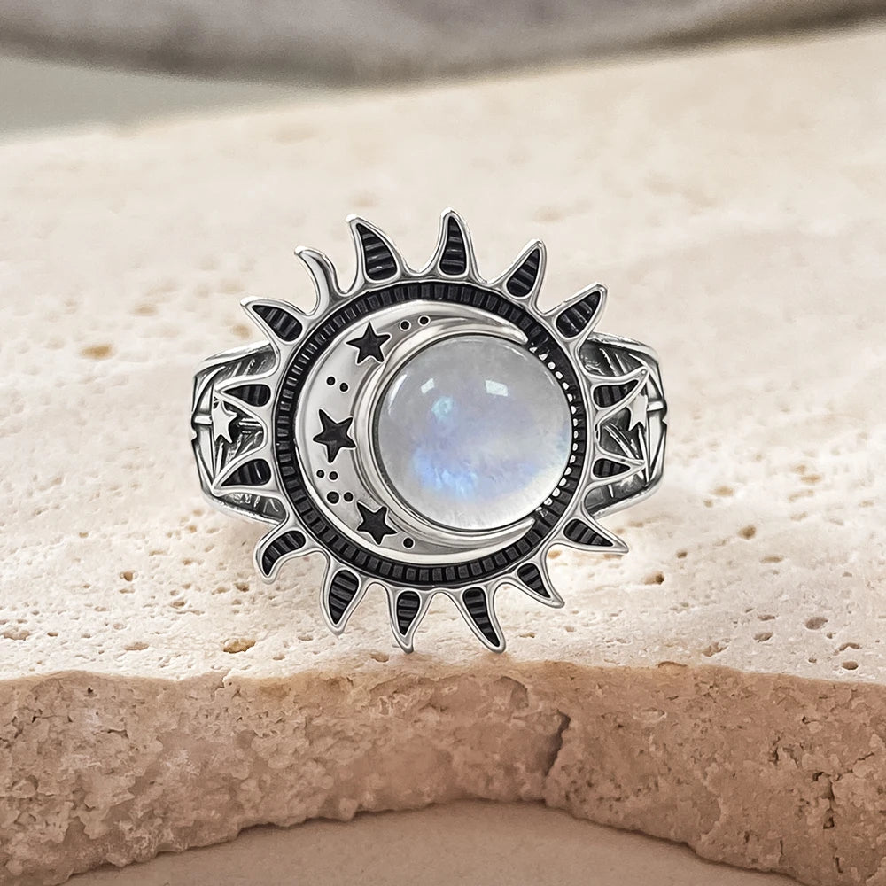 Mondstein Ring mit Sonne und Sternen