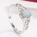 Opal Ring mit keltischem Flechtmuster