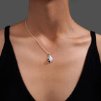 Mondstein Kette aus 925er Silber mit Orca-Anhänger