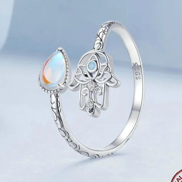 Offener Mondstein Ring aus 925er Silber mit Hamsa-Motiv