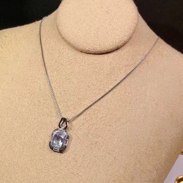 Aquamarin Kette aus 925er Silber mit rechteckigem Anhänger im Vintage-Stil