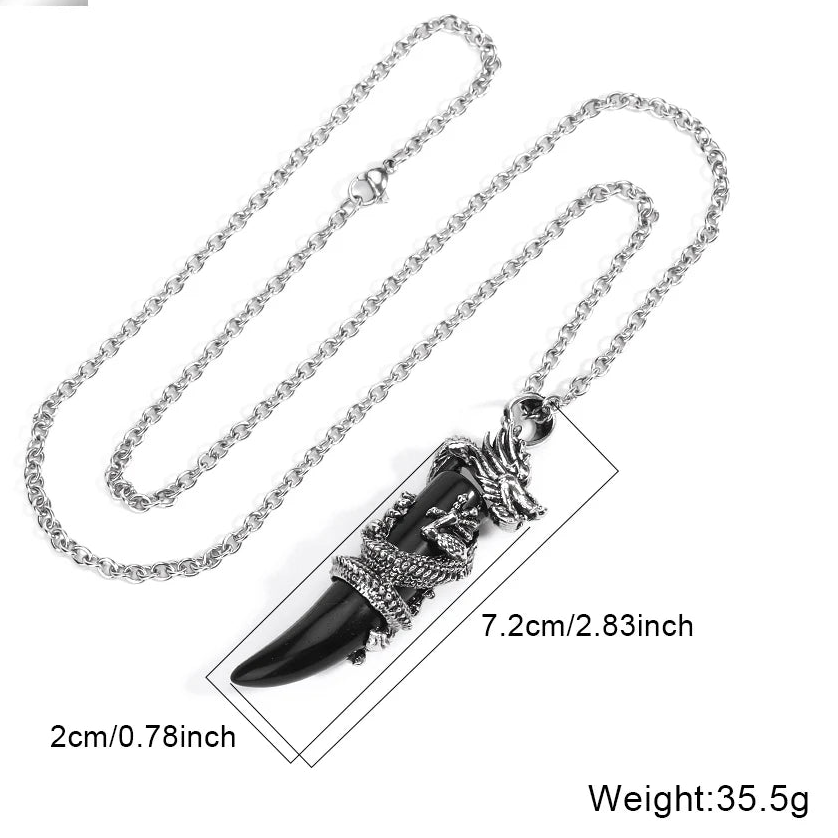 Rosenquarz Kette mit Drachenzahn-Anhänger