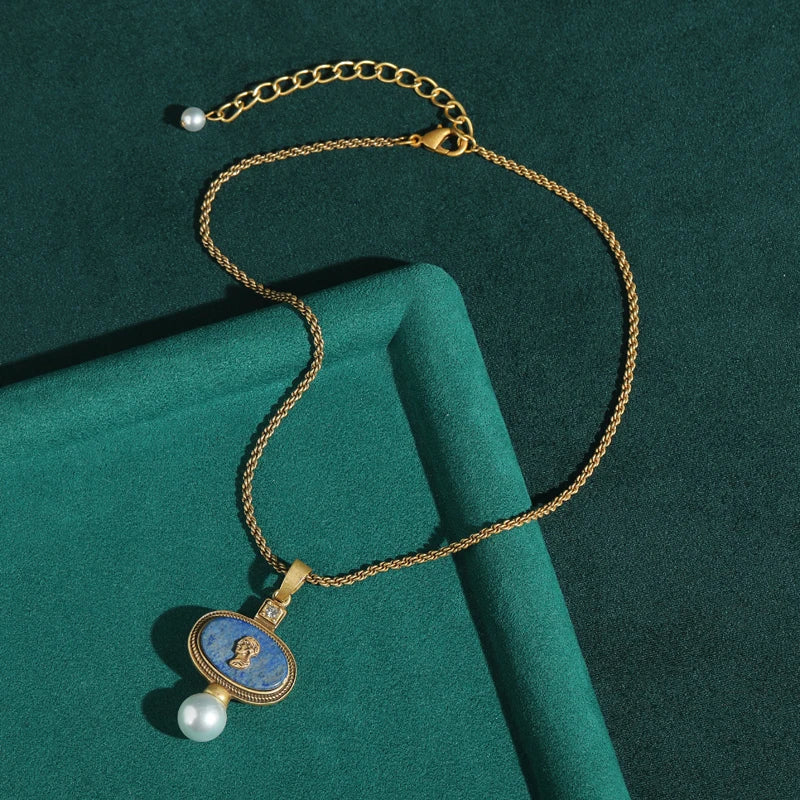 Lapislazuli Kette im Vintage-Stil mit ovalem Medaillon und Perle