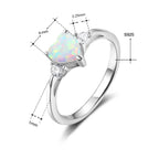 Opal-Look Ring aus 925er Silber mit Herzstein und zwei Ziersteinen