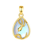 Mondstein Kette aus 18K Gold mit Schlangenanhänger