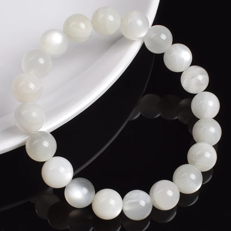Weißes Mondstein Perlenarmband