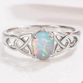 Opal Ring mit keltischem Flechtmuster