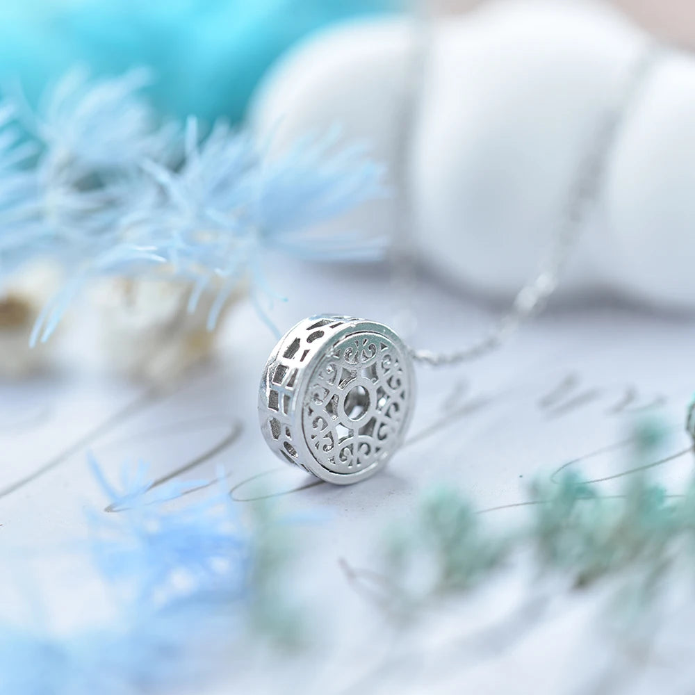 Mondstein Kette aus 925er Silber mit rundem Sternanhänger