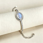 Mondstein Armband aus 925er Silber mit ovalem Mittelstein