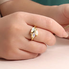 Opal Ring aus 925er Silber in Gelbgoldoptik mit drei Marquise-Steinen