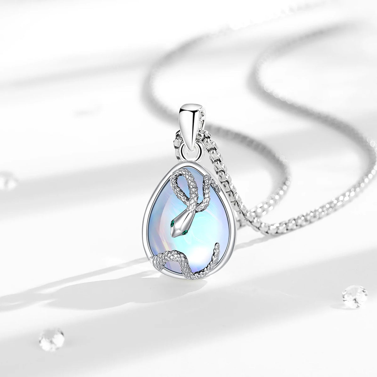 Mondstein Kette aus 925er Silber mit Schlangenanhänger