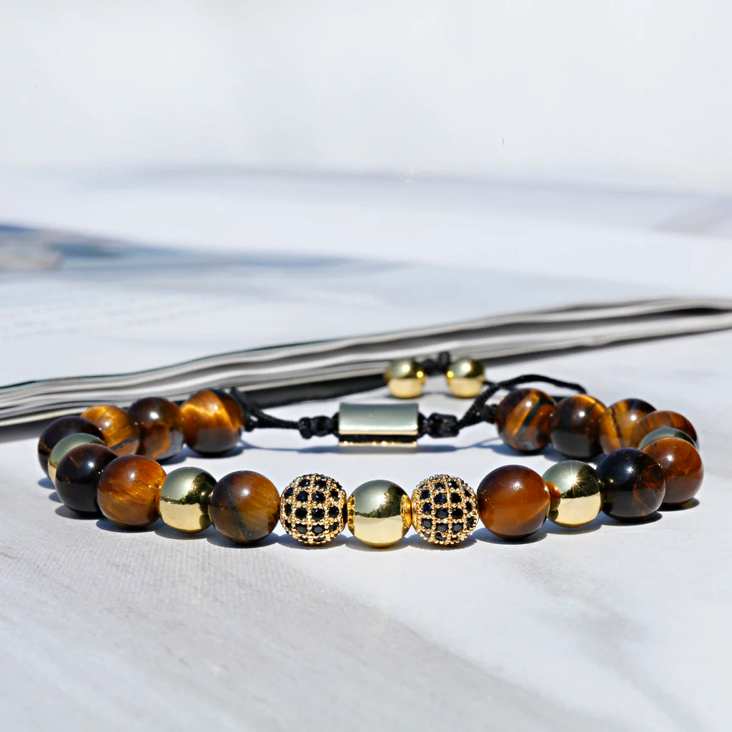 Tigerauge Armband mit goldfarbenen Zirkonia-Perlen