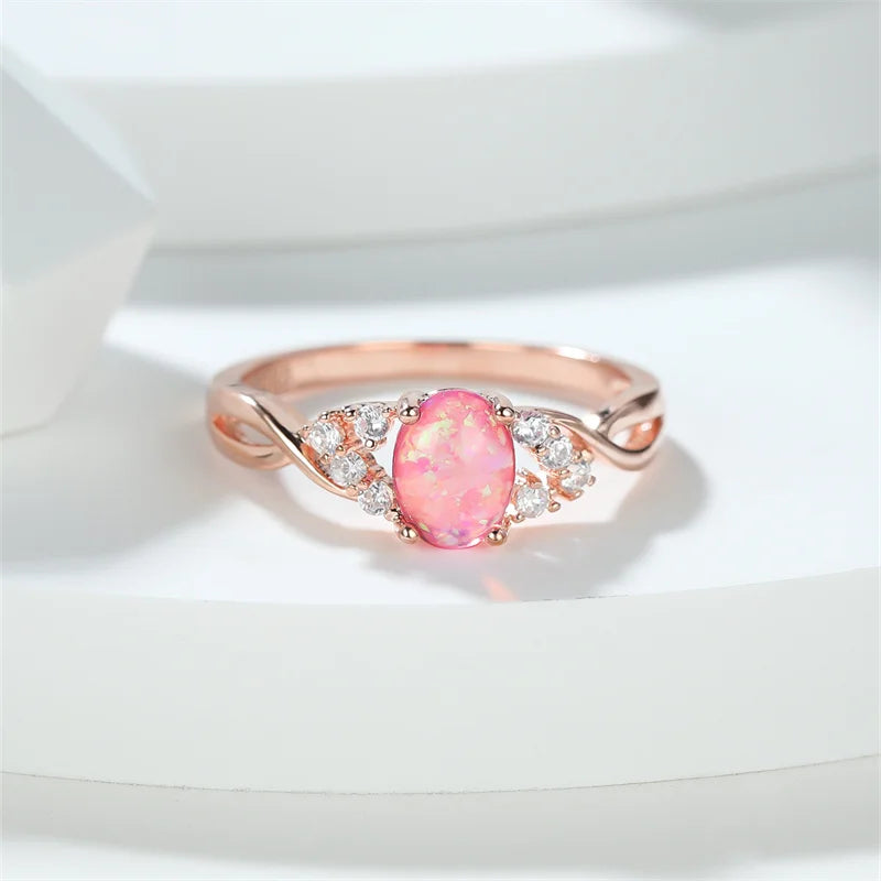 Rosa Opal-Ring aus Roségold mit ovalem Stein