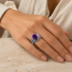 Amethyst Ring aus 925er Silber mit Blüten an den Seiten