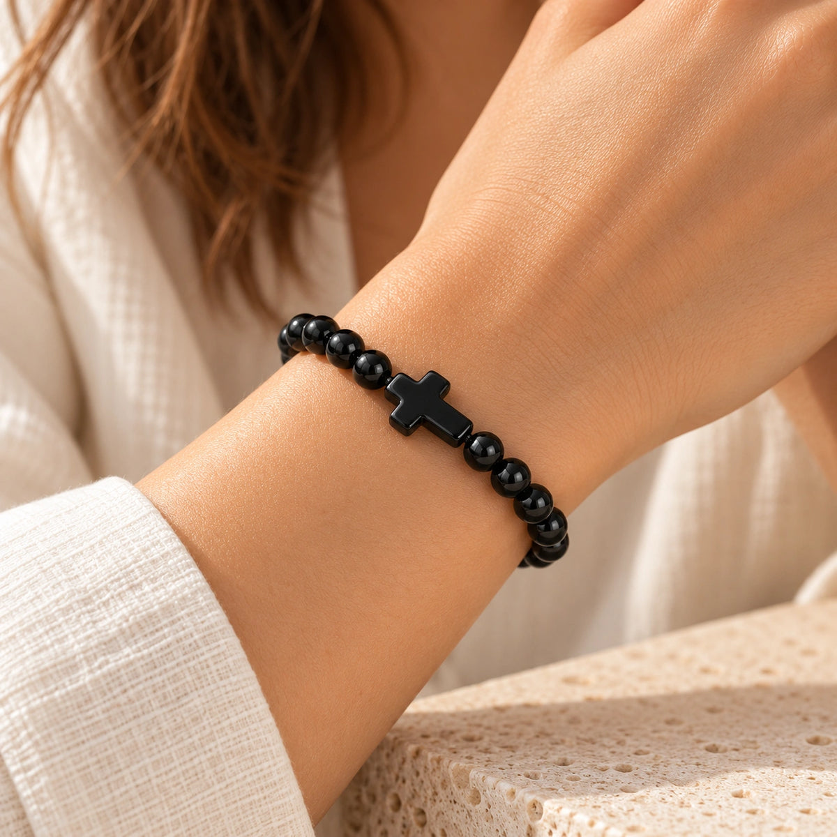 Onyx Armband mit schwarzem Kreuz