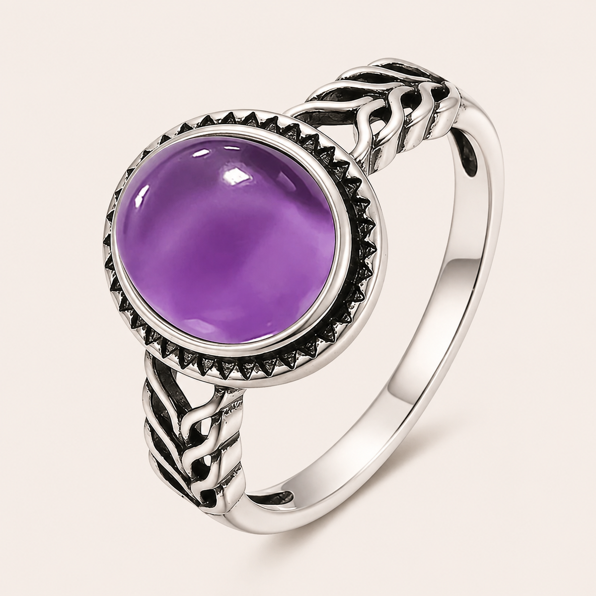 Amethyst Ring aus 925er Silber mit Zackenrahmen