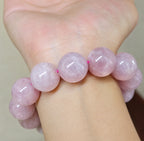 Rosenquarz-Armband mit XL-Kugelperlen