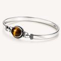 Tigerauge Armreif aus 925er Silber mit ovalem Cabochon