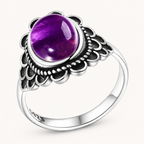 Amethyst Cabochonring aus 925er Silber mit Fächerrahmen