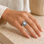 925er Mondstein Ring mit Spiralornamenten